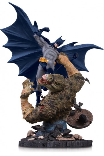 DC Collectibles - Batman vs. Killer Croc - Mini Battle Statue 