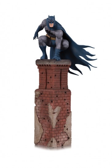 Bat-Family Statue Batman - Part 1 of 5 - DC Direct