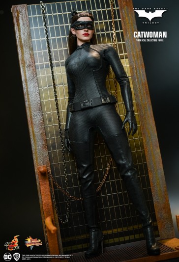 Hot Toys - Catwoman - Selina Kyle - The Dark Knight Trilogy