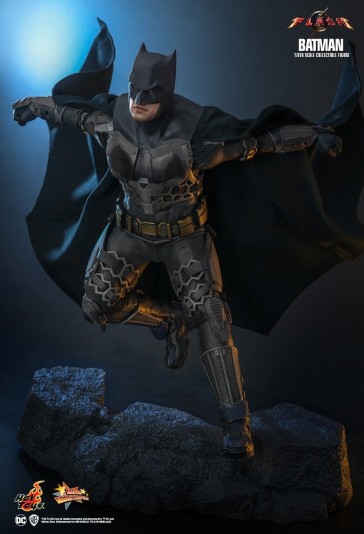 Hot Toys - Batman - The Flash