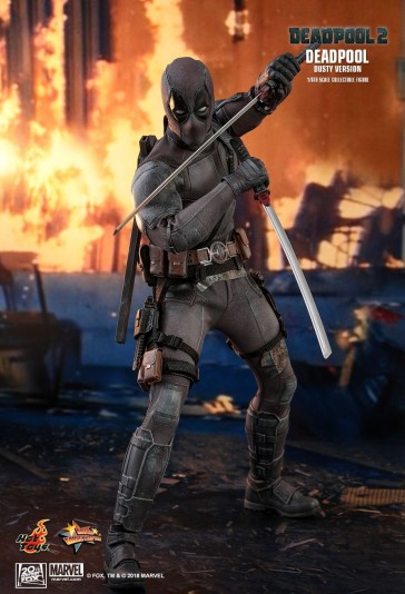 Hot Toys - Deadpool Dusty Version - Deadpool 2
