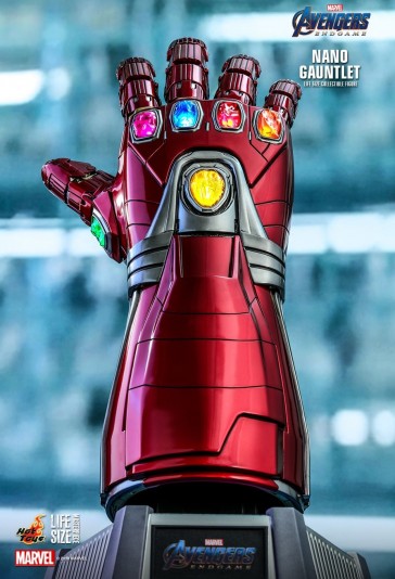 Hot Toys - Nano Gauntlet - Avengers - Endgame - Life Size