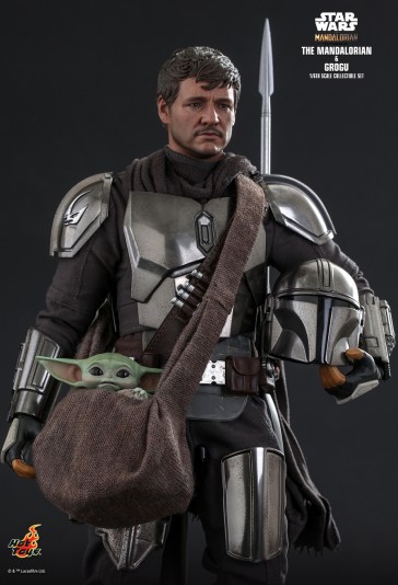 Hot Toys - The Mandalorian & Grogu - Star Wars: The Mandalorian