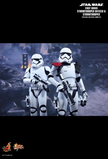 First Order Stormtrooper - Star Wars: The Force Awakens