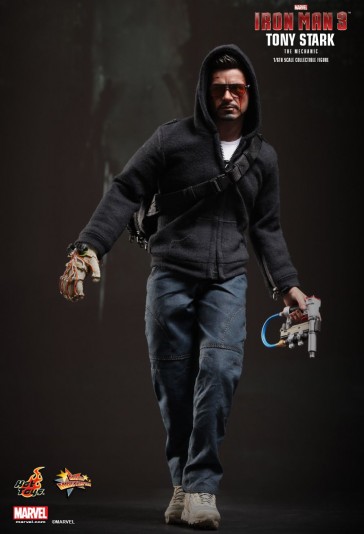 Tony Stark (The Mechanic) - Hot Toys