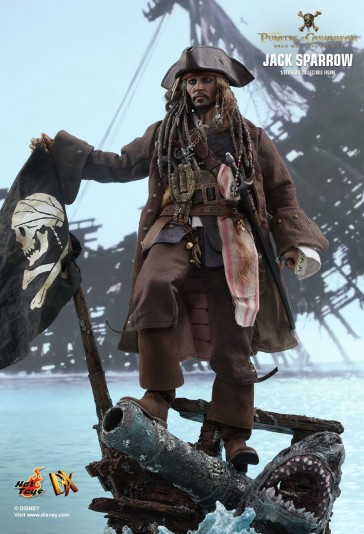 Jack Sparrow - Pirates of the Caribbean: Dead Men Tell No Tales - Hot Toys