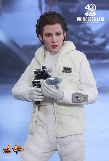 Princess Leia in Star Wars: Episode V - Hot Toys