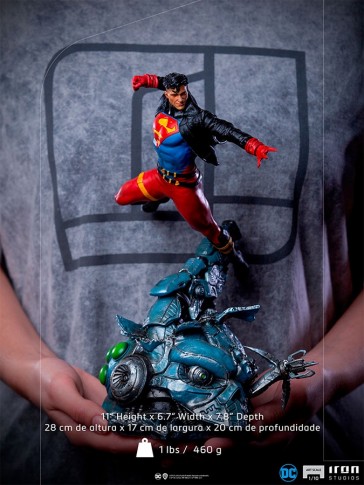 Iron Studios - Superboy - DC Comics - Deluxe Art Scale