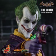 Hot Toys - The Joker - Batman - Arkham Asylum