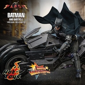 Hot Toys - Batman & Batcycle Set - The Flash