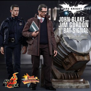 John Blake and Jim Gordon with Bat-Signal