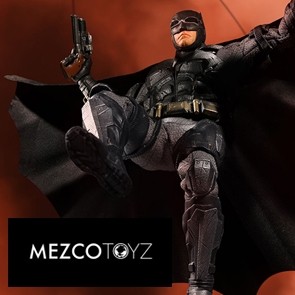1/12 Batman Tactical Suit - Mezco Toys