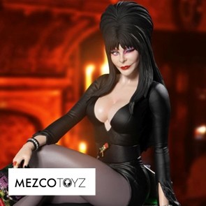 Mezco Toyz - Elvira - Mistress of the Dark - Static-6 Statue 