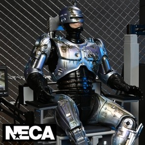 NECA - Ultimate RoboCop with Chair - Battle Damaged - Actionfigur