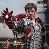 Hot Toys - Tony Stark - Mark V Suit up Version - Deluxe Version
