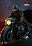 Hot Toys - Batcycle - The Batman