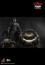 Hot Toys - Batman and Bat-Signal