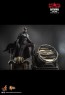 Hot Toys - Batman and Bat-Signal