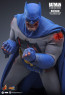 Hot Toys - Batman Battle Damaged - Batman: The Dark Knight
