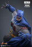 Hot Toys - Batman Battle Damaged - Batman: The Dark Knight