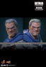 Hot Toys - Batman Battle Damaged - Batman: The Dark Knight