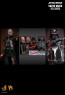 Hot Toys - Darth Vader - Battle Damaged - Deluxe Version