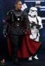 Hot Toys - Moff Gideon - Star Wars: The Mandalorian