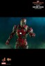 Hot Toys - Mysterio’s Iron Man Illusion - Spider-Man: Far From Home
