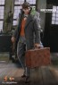 Hot Toys - Newt Scamander - Fantastic Beasts: The Crimes of Grindelwald