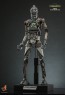 Hot Toys - IG-12 - Star Wars: The Mandalorian