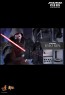 Kylo Ren - Star Wars: The Force Awakens - Hot Toys