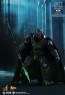 Hot Toys - Armored Batman - Battle Damaged Version