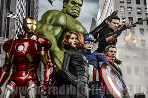 Hulk, Thor, Iron Man, Captain America, Hawkeye und Black Widow